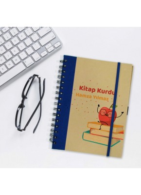 Kitap Kurdu Temalı Defter