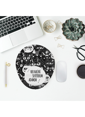 Farklı Kedi Suratı Temalı Oval Mouse Pad